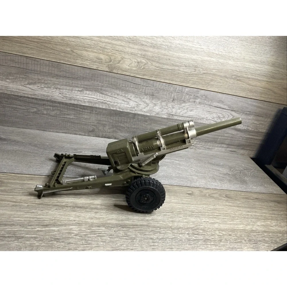 Vintage Marx Lumar 12